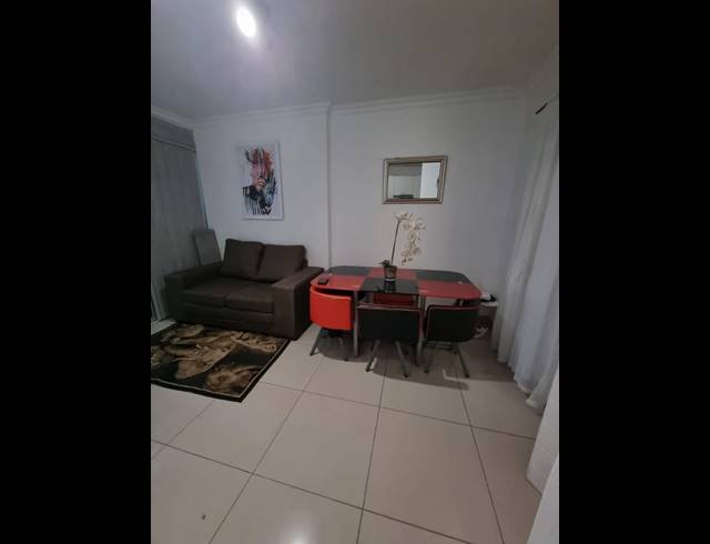 1 BEDROOM APARTMENT FOR SALE IN UMHLANGA RIDGE